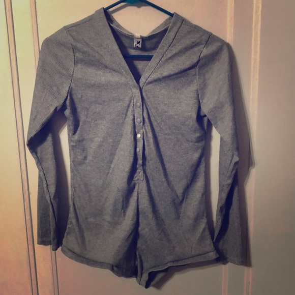 Grey ribbed leotard - Picture 1 of 2